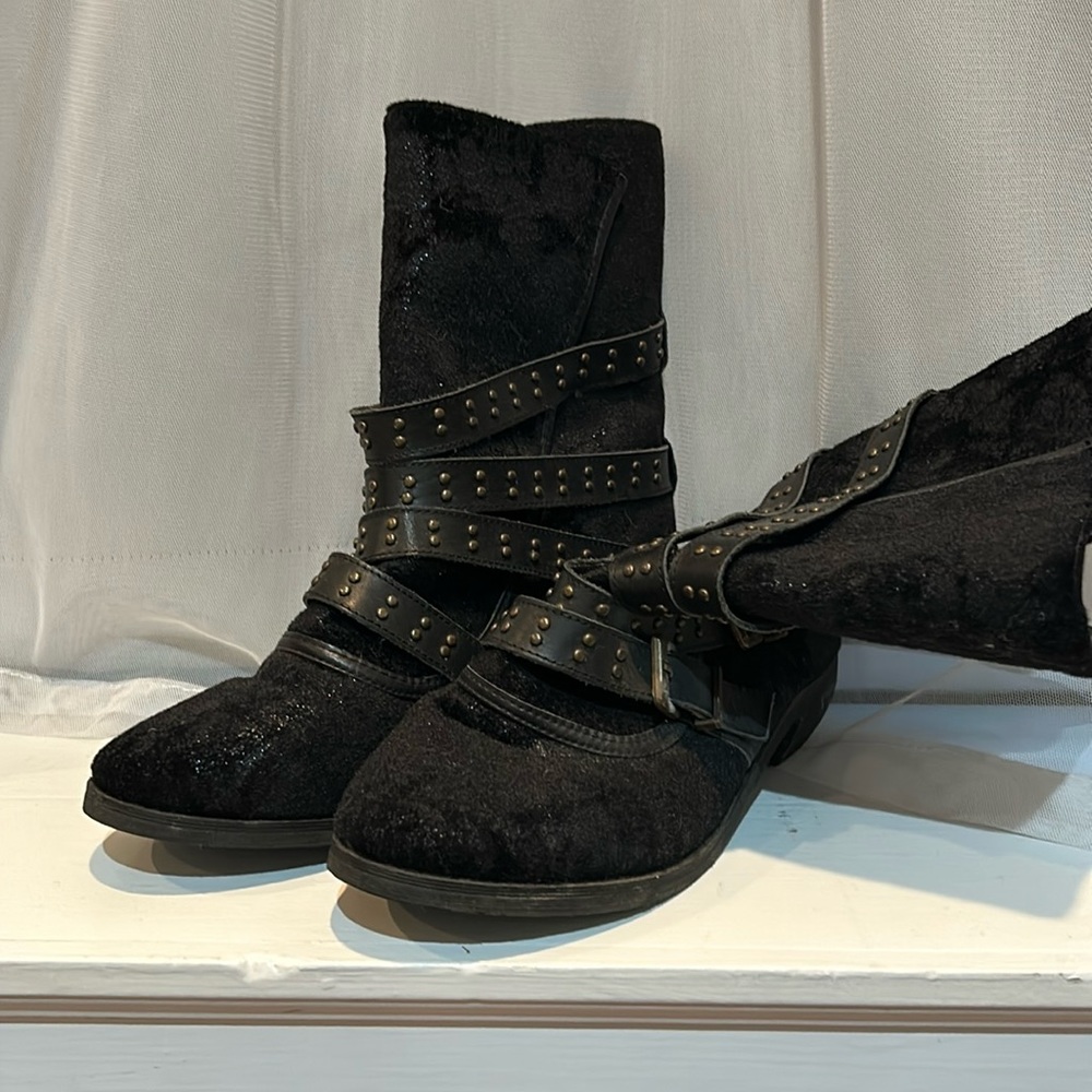 Mia joy Taylor boots Black 7.5